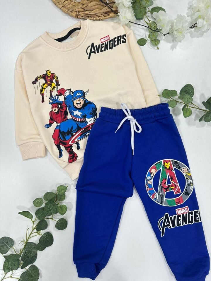 ERKEK ÇOCUK AVENGERS BASKILI EŞOFMAN TAKIMI