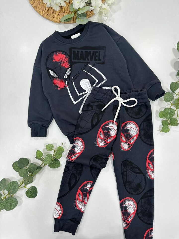 ERKEK ÇOCUK EŞOFMAN TAKIMI