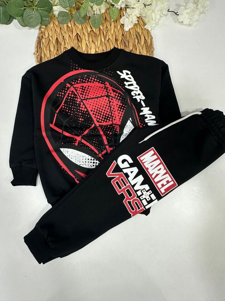 ERKEK ÇOCUK EŞOFMAN TAKIMI