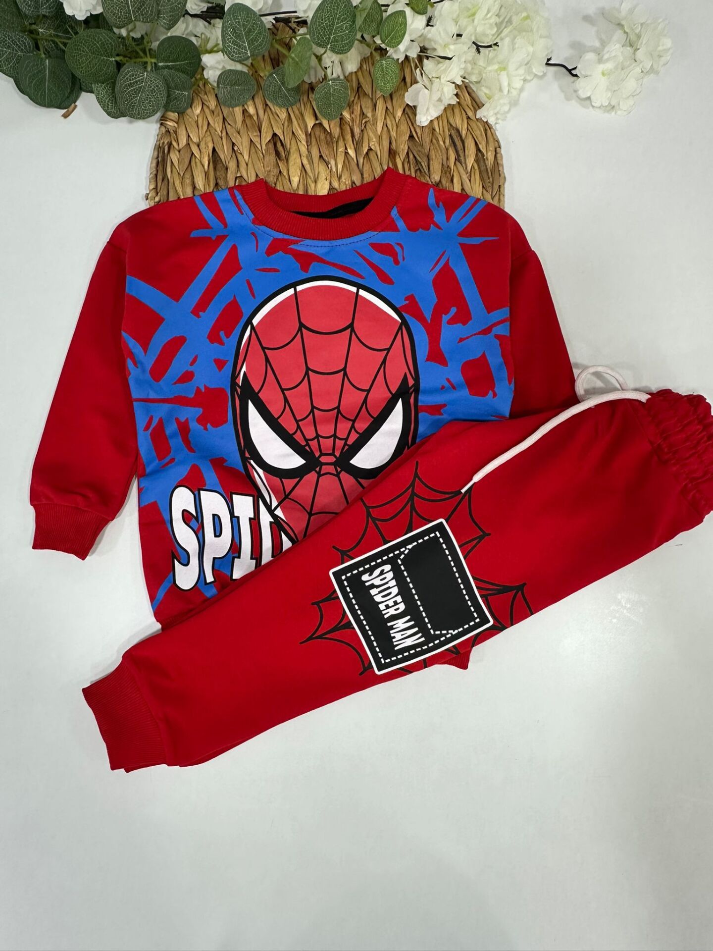 ERKEK ÇOCUK EŞOFMAN TAKIMI