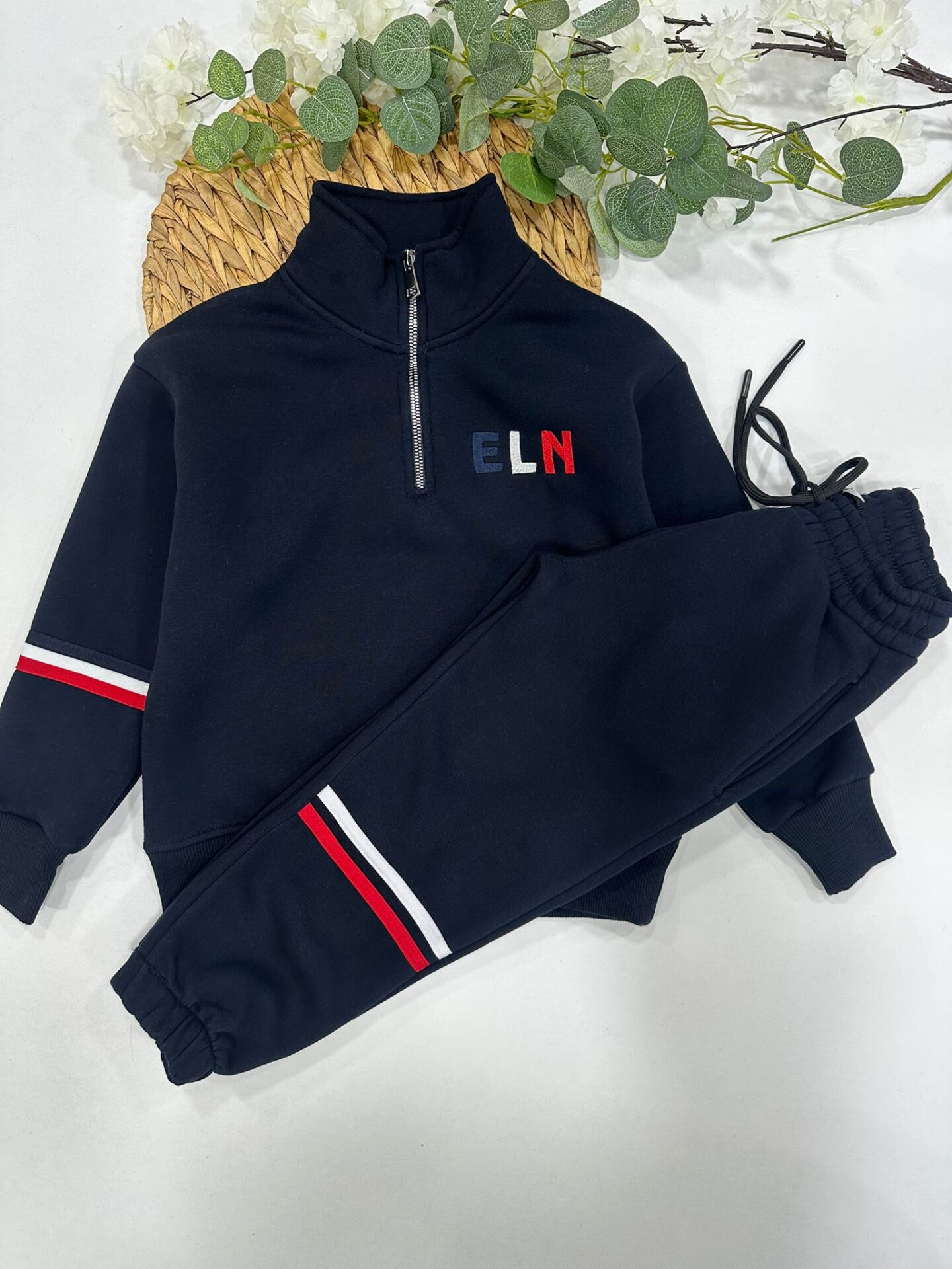 ERKEK ÇOCUK EŞOFMAN TAKIMI