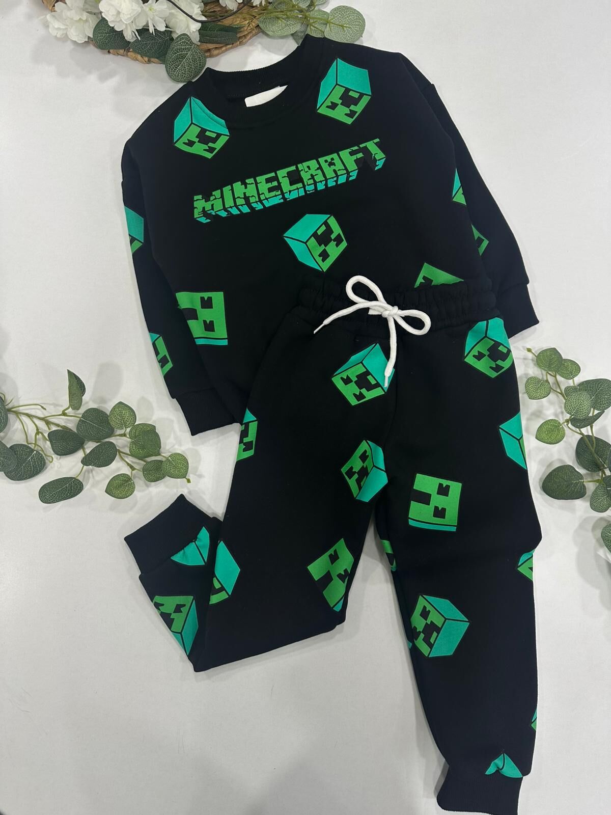 ERKEK ÇOCUK EŞOFMAN TAKIMI