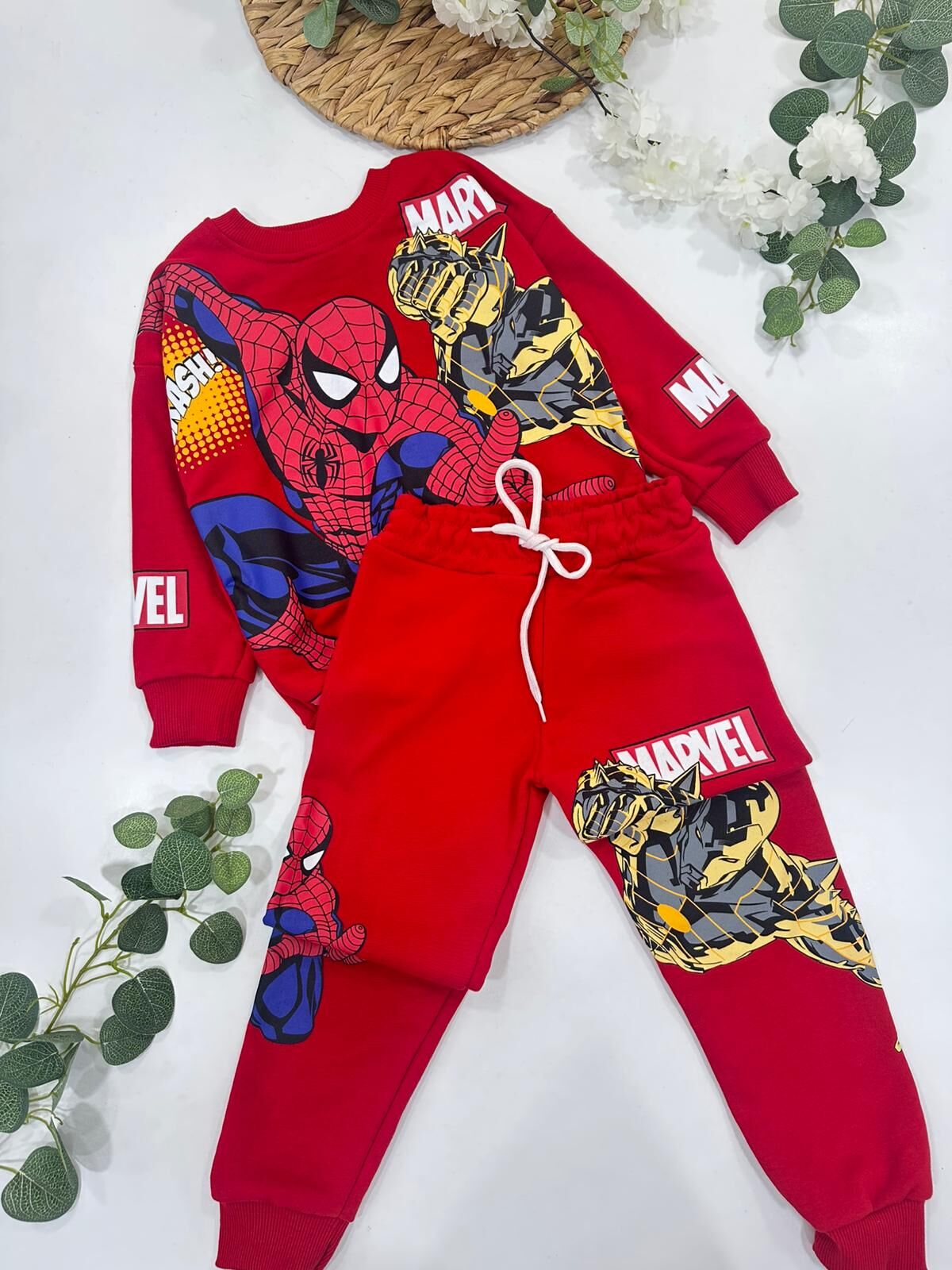 ERKEK ÇOCUK MARVEL BASKILI EŞOFMAN TAKIMI