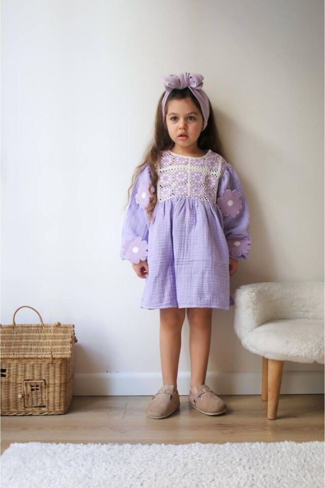 KIZ ÇOCUK DANTEL DETAYLI ELBİSE