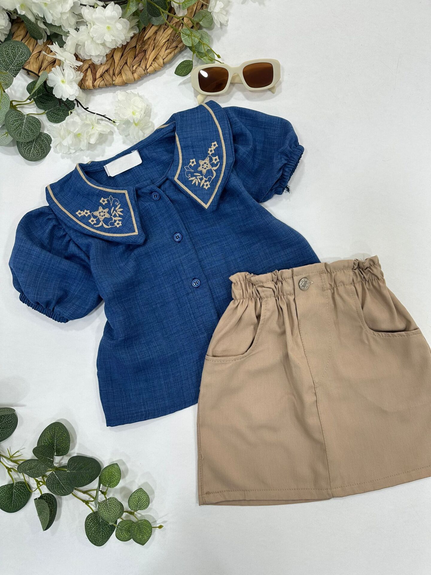 KIZ ÇOCUK ETEKLİ TAKIM