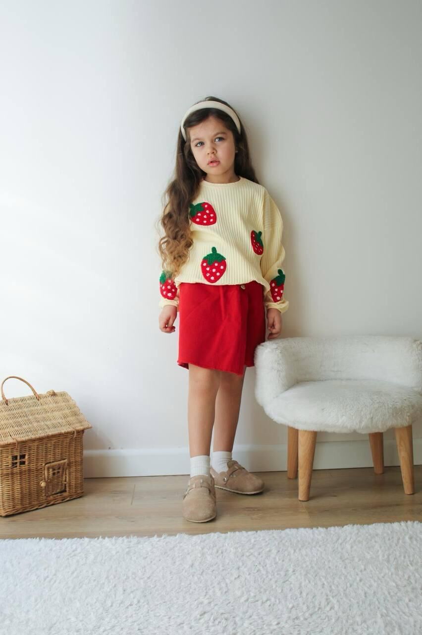 KIZ ÇOCUK ETEKLİ TAKIM