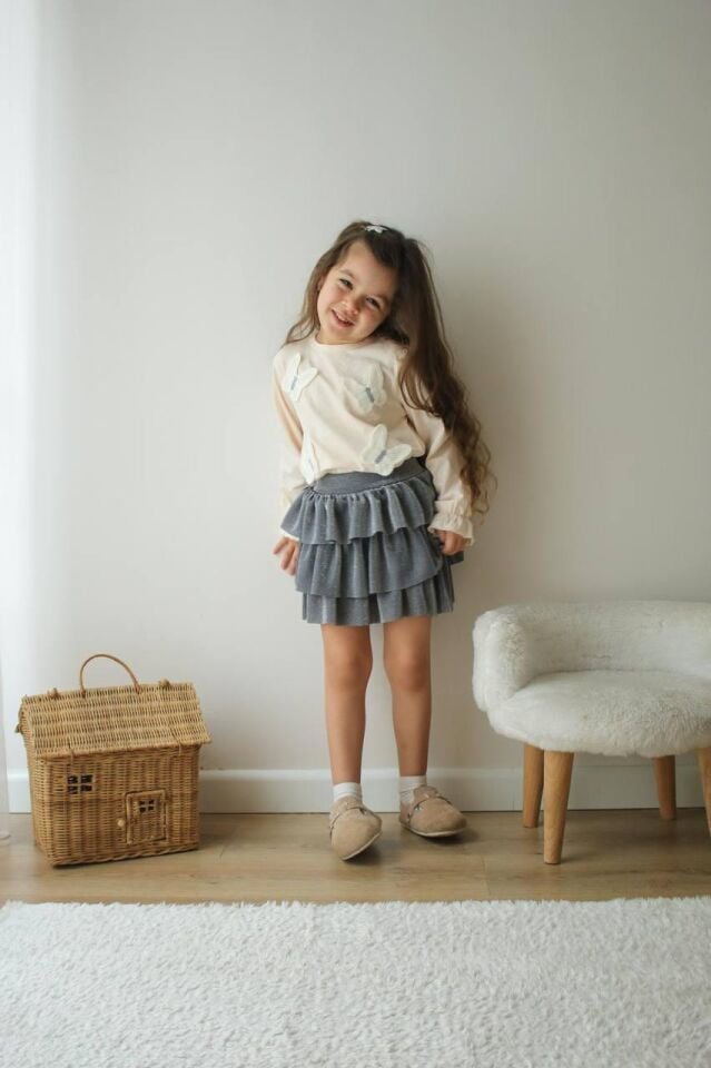 KIZ ÇOCUK ETEKLİ TAKIM