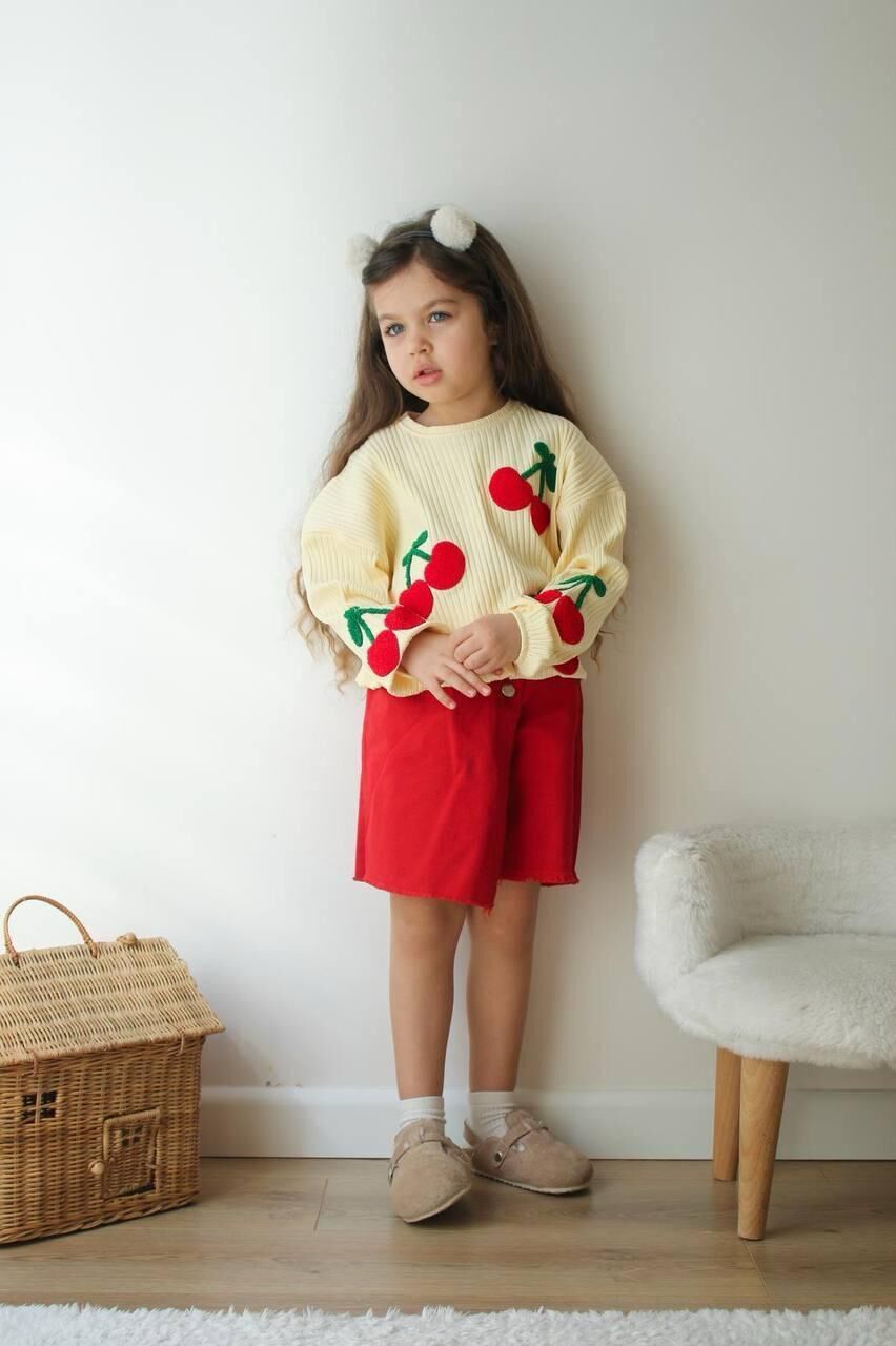 KIZ ÇOCUK ETEKLİ TAKIM