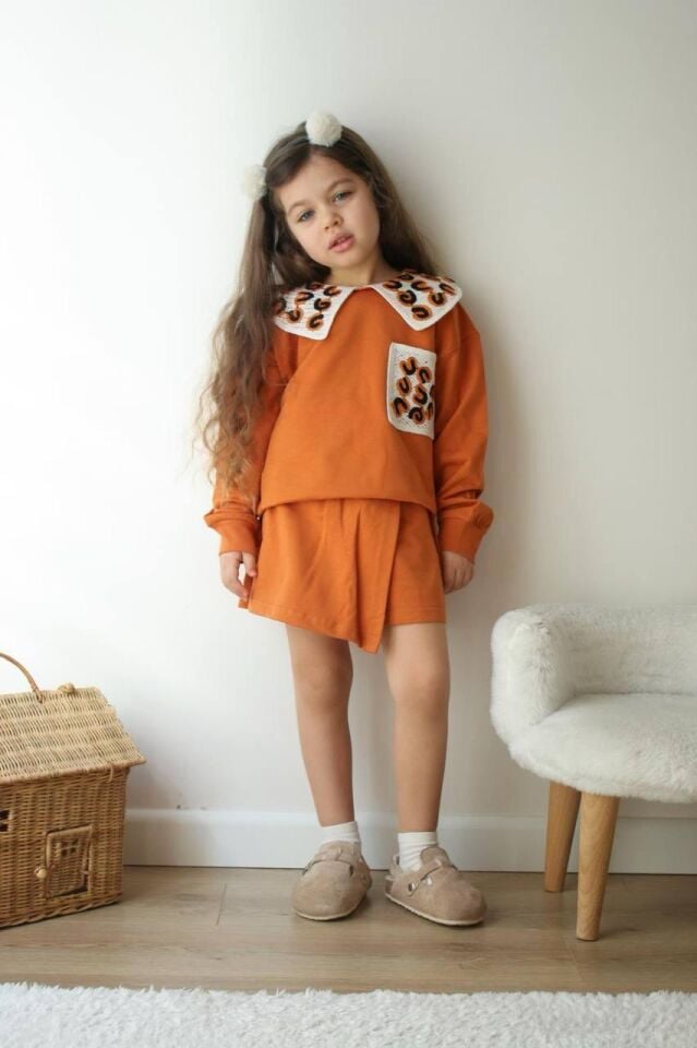 KIZ ÇOCUK ETEKLİ TAKIM