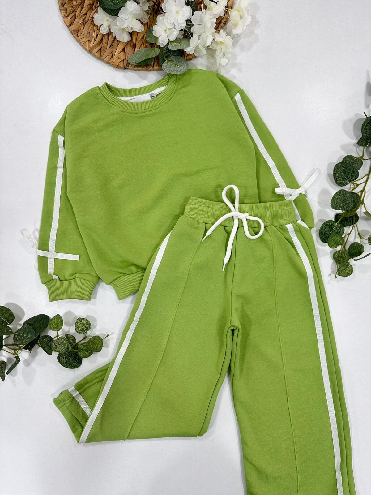 KIZ ÇOCUK EŞOFMAN TAKIMI