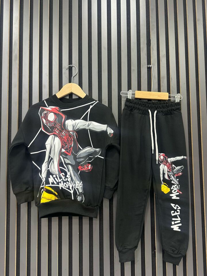 ERKEK ÇOCUK EŞOFMAN TAKIMI