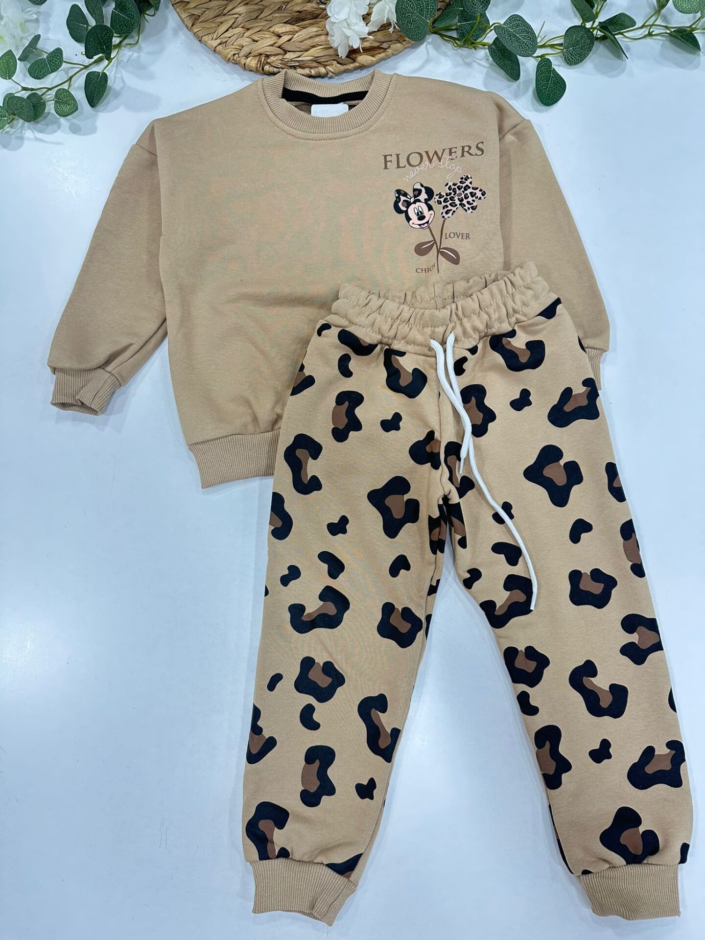 KIZ ÇOCUK EŞOFMAN TAKIMI