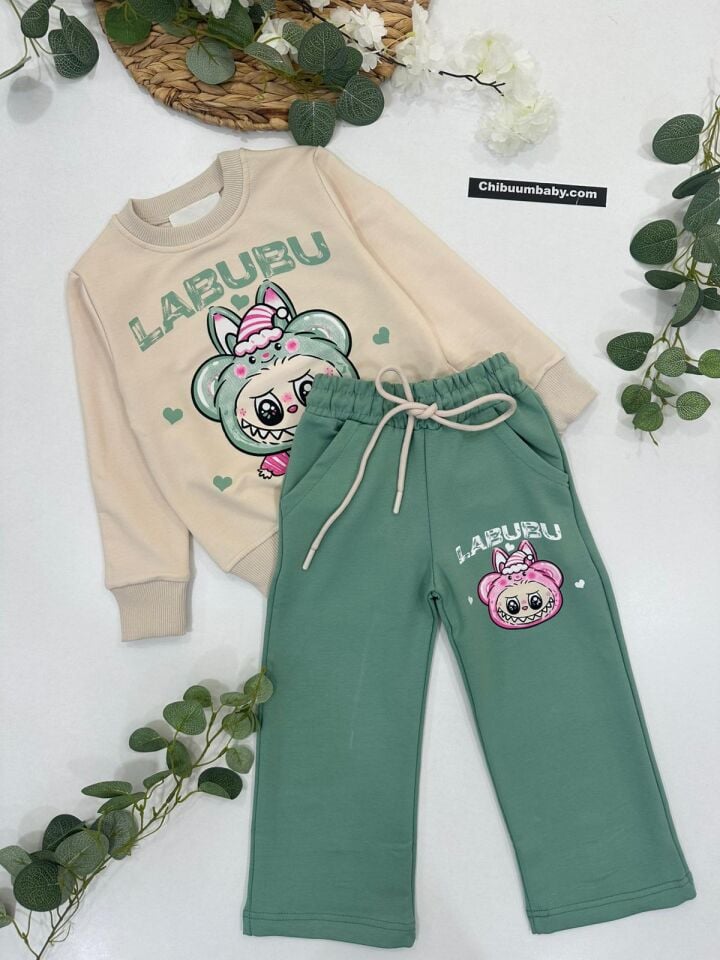 KIZ ÇOCUK LABUBU BASKILI EŞOFMAN TAKIMI