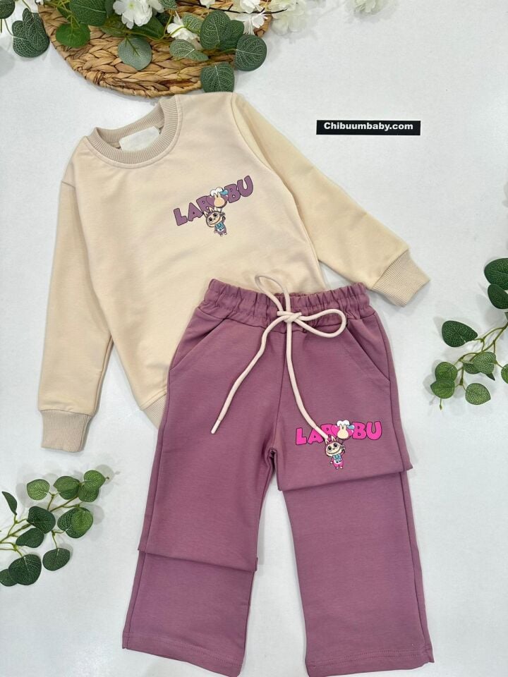 KIZ ÇOCUK LABUBU BASKILI EŞOFMAN TAKIMI