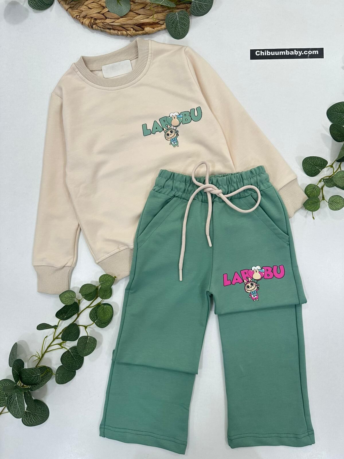 KIZ ÇOCUK LABUBU BASKILI EŞOFMAN TAKIMI