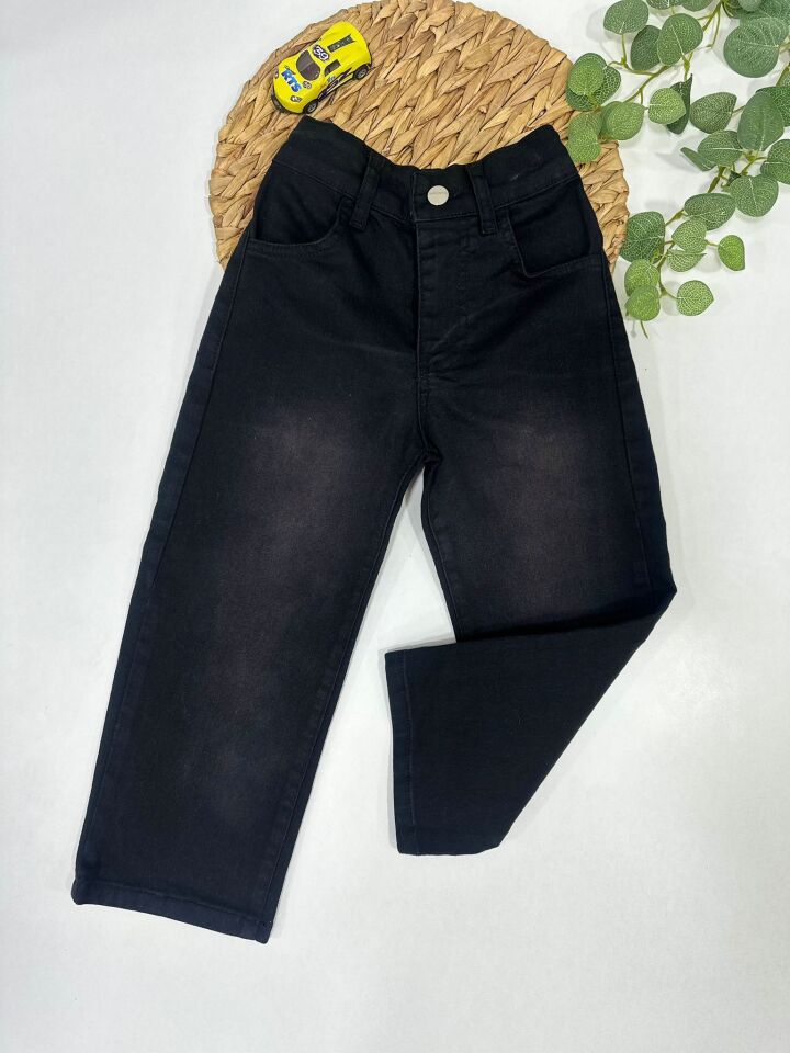 Esnek Pamuklu Çocuk Jean Pantolon Arkası Lastikli Rahat Kalıp