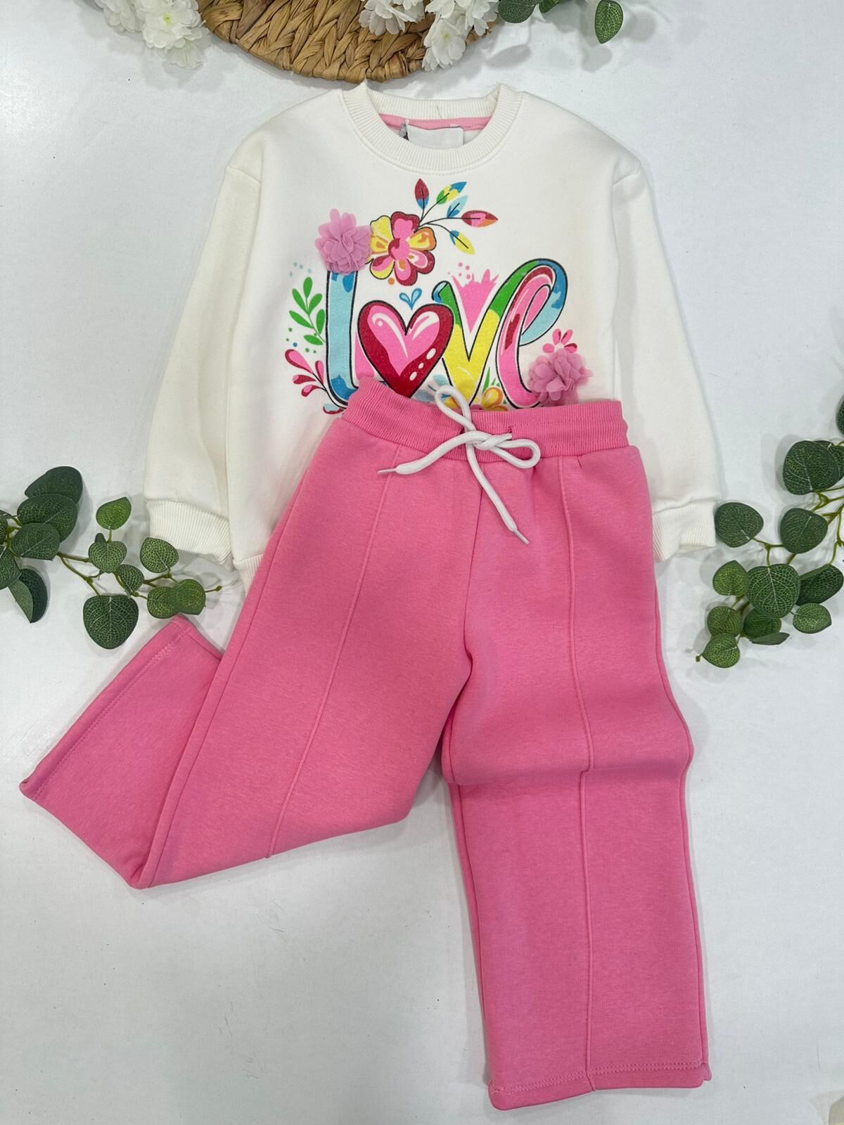 KIZ ÇOCUK LOVE YAZILI 3 İP ŞARDONLU EŞOFMAN TAKIMI