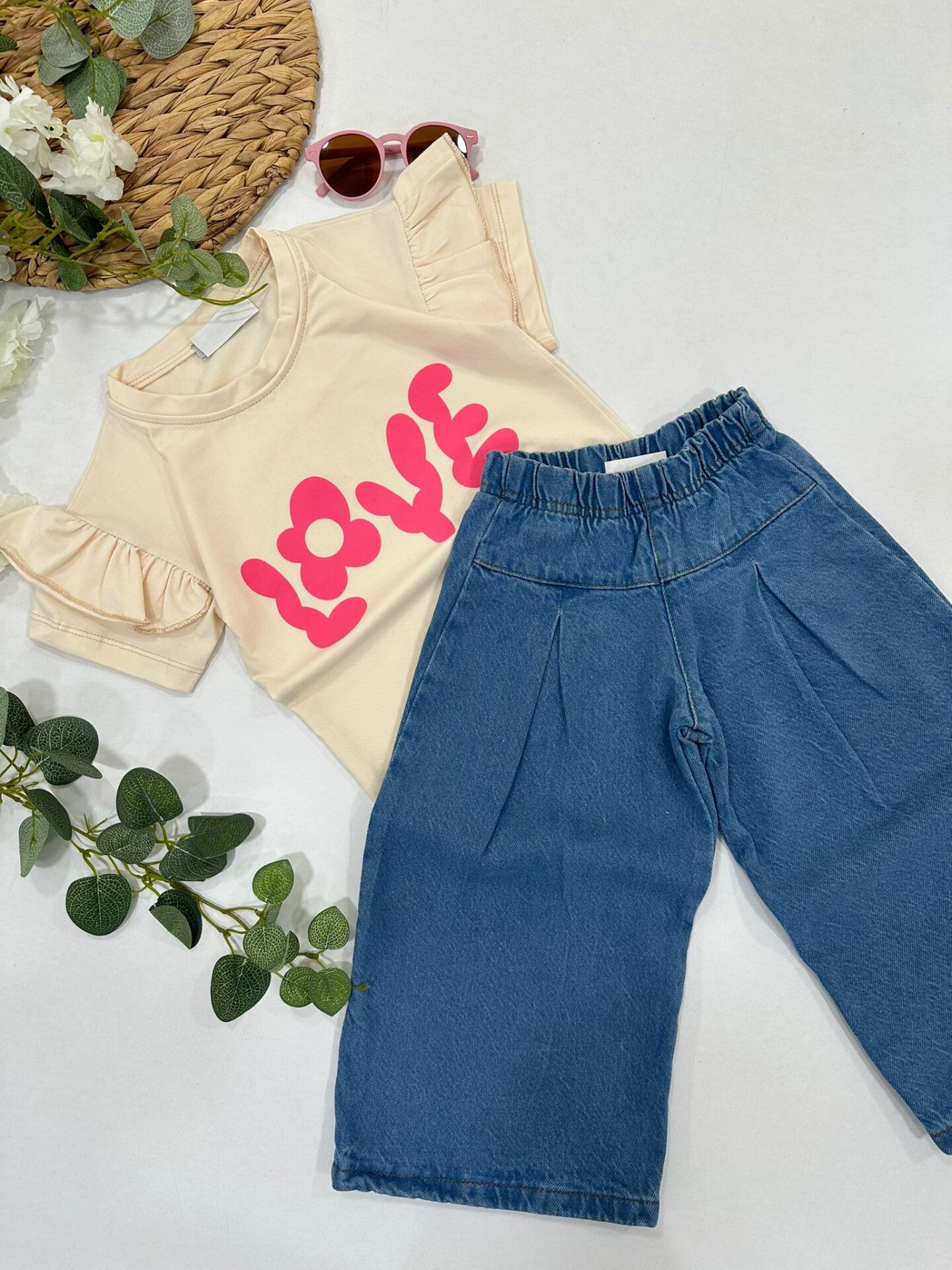 KIZ ÇOCUK LOVE YAZILI PANTOLONLU TAKIM