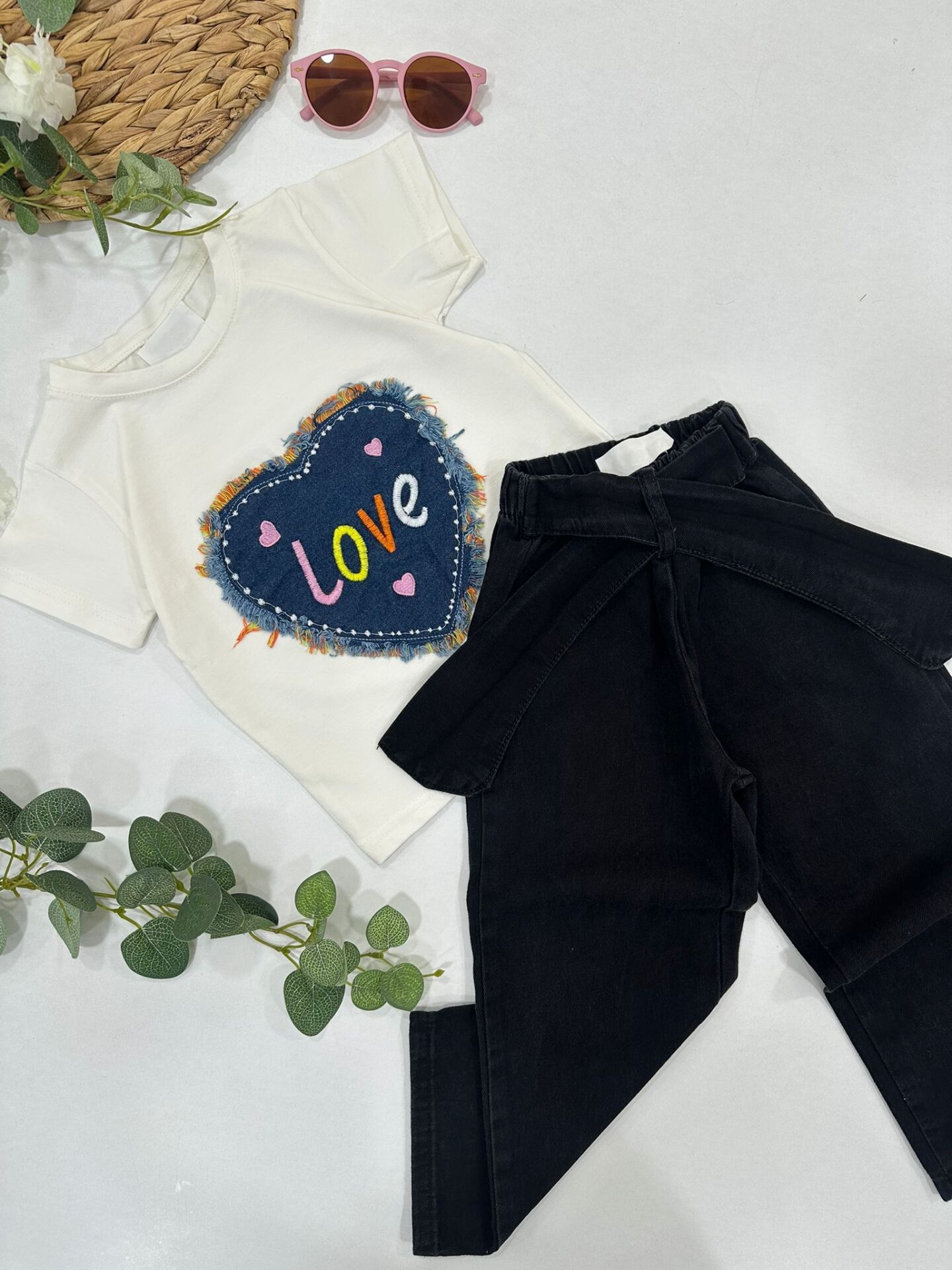 KIZ ÇOCUK NAKIŞLI PANTOLONLU TAKIM