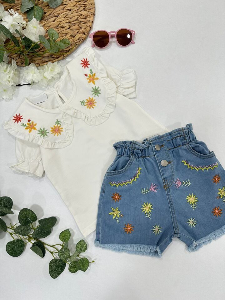 KIZ ÇOCUK NAKIŞLI ŞORTLU TAKIM