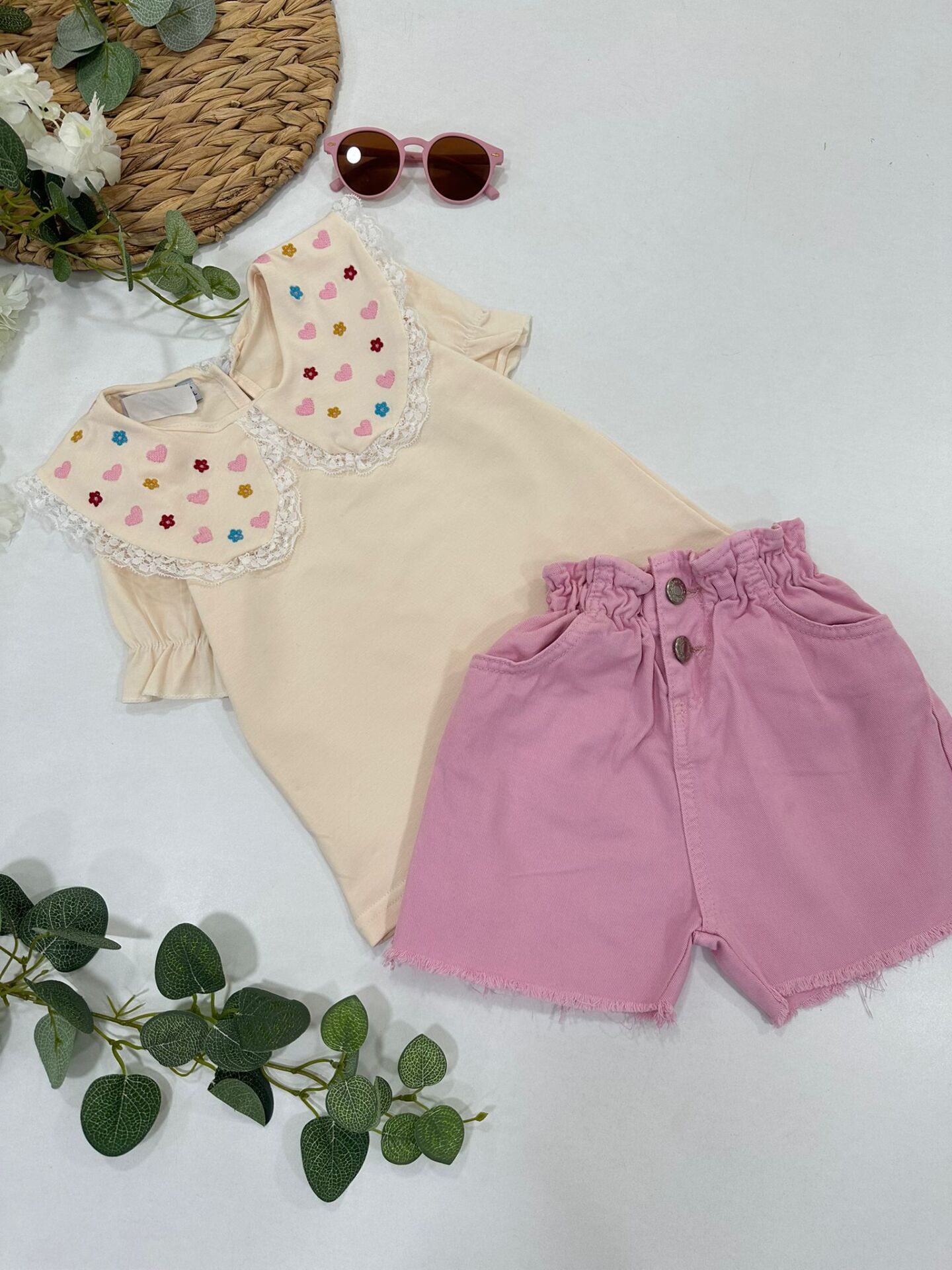 KIZ ÇOCUK NAKIŞLI ŞORTLU TAKIM