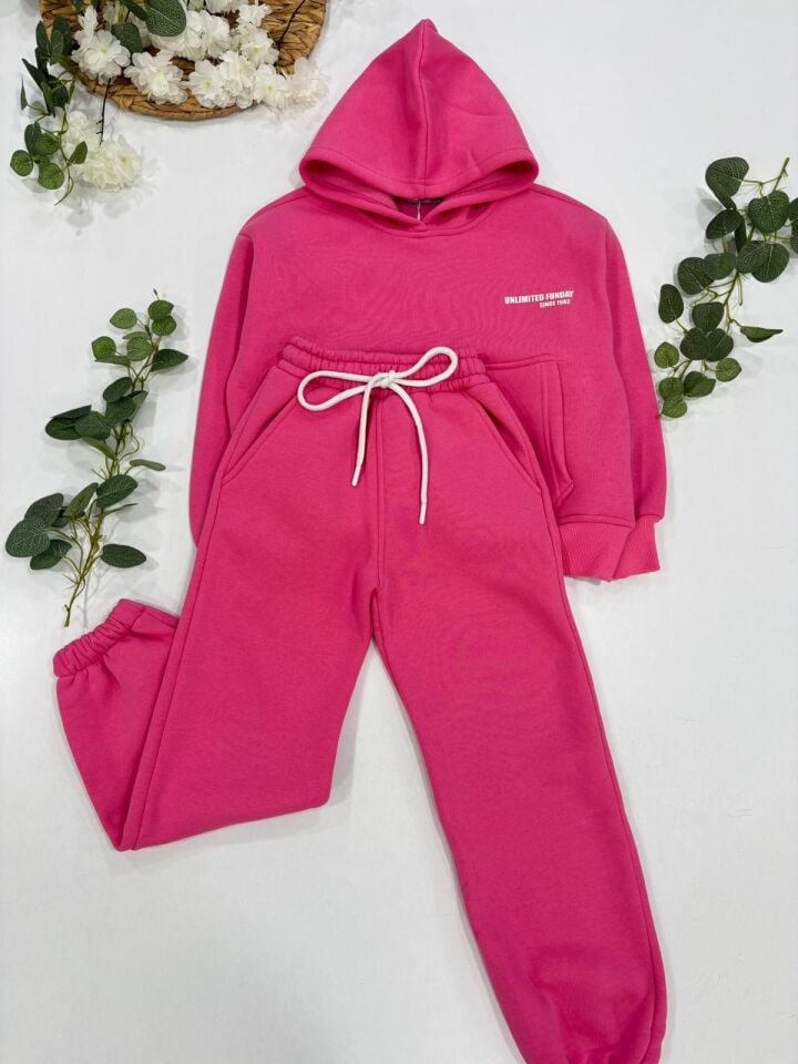 KIZ ÇOCUK OVERSİZE EŞOFMAN TAKIMI