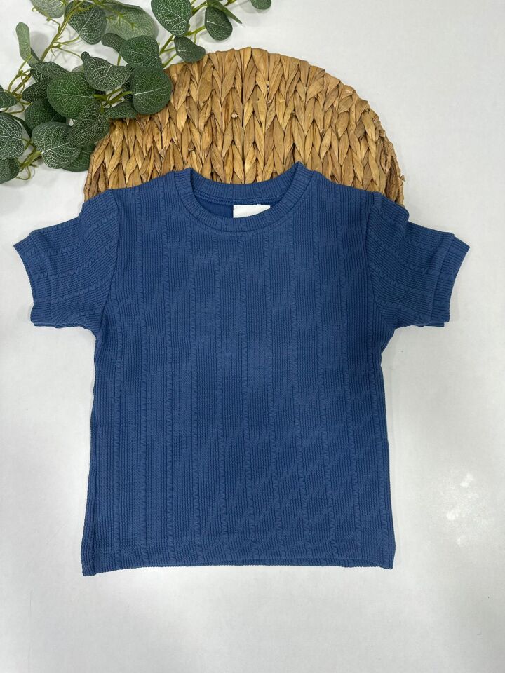 ERKEK ÇOCUK DOKULU ŞORTLU TAKIM