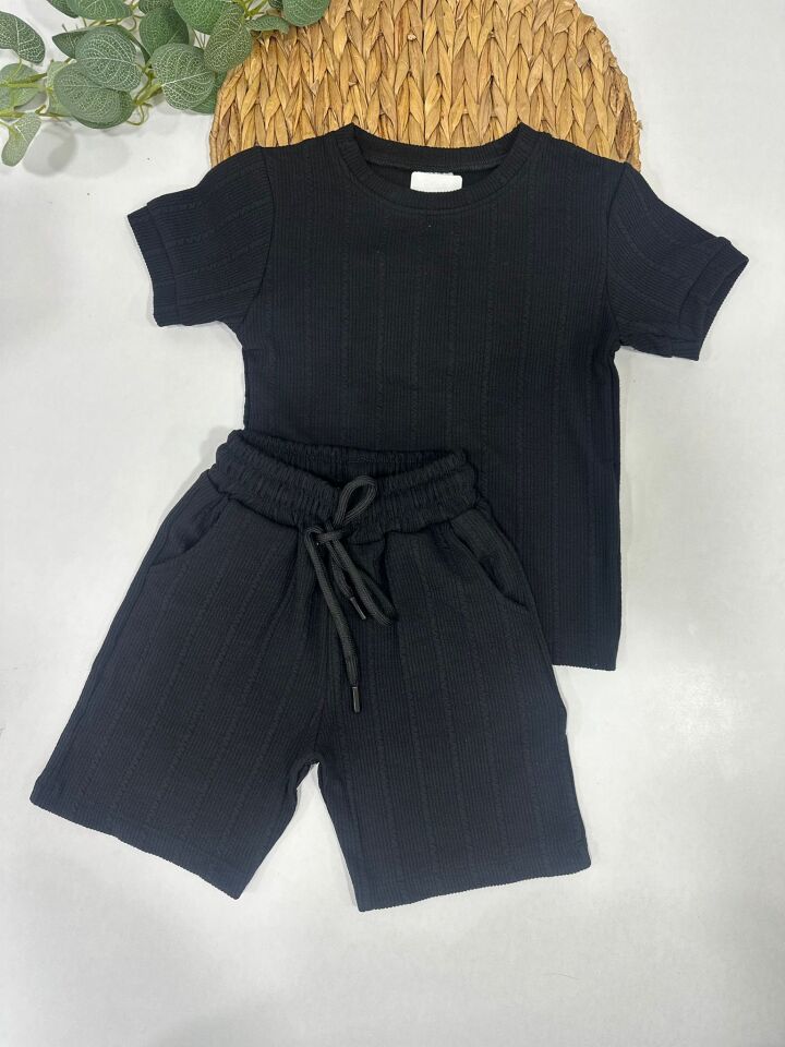 ERKEK ÇOCUK DOKULU ŞORTLU TAKIM