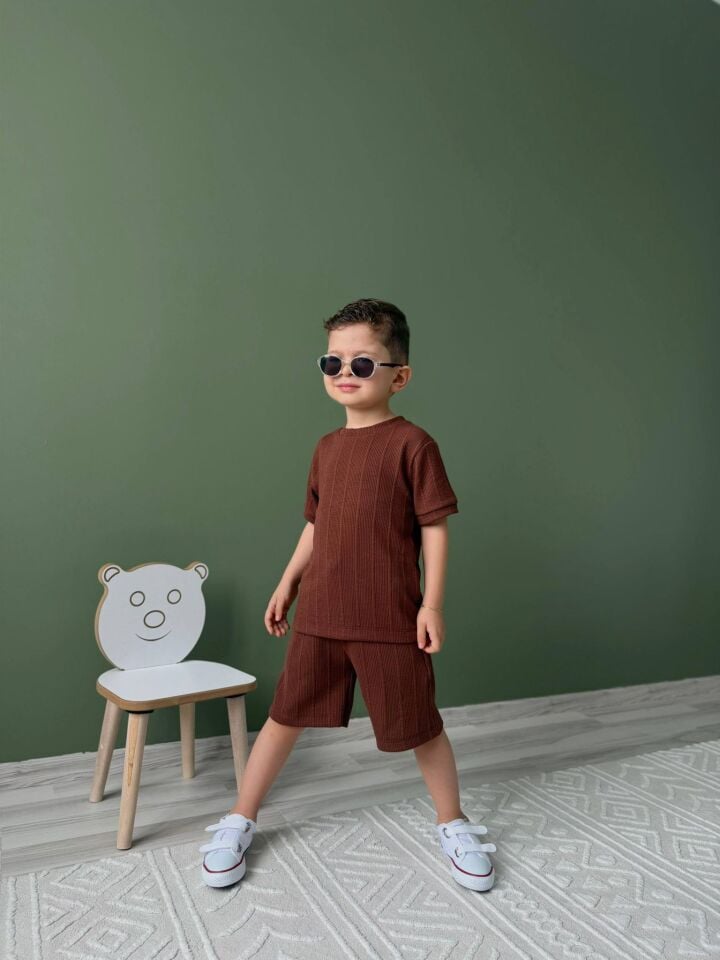 ERKEK ÇOCUK DOKULU ŞORTLU TAKIM