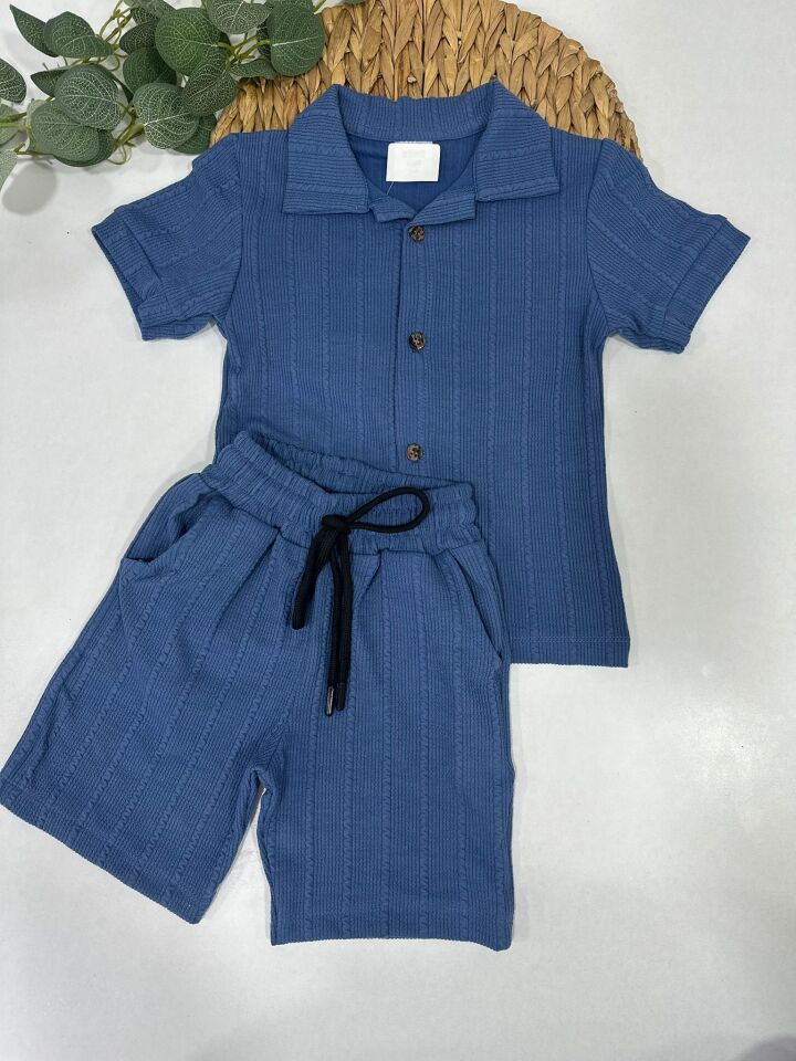 ERKEK ÇOCUK DOKULU GÖMLEK ŞORT TAKIM