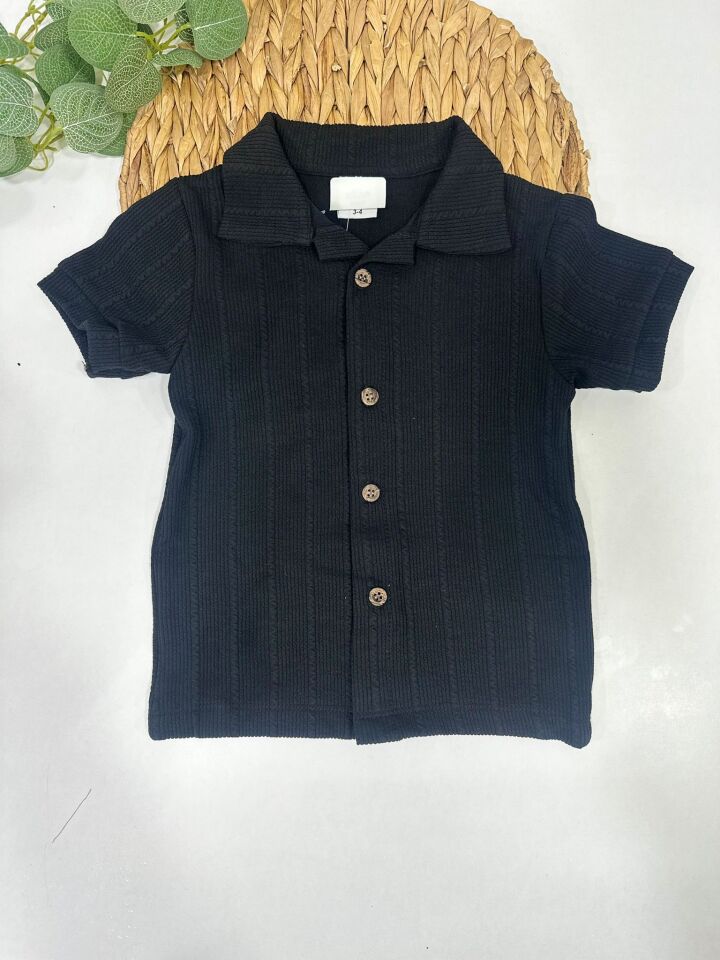 ERKEK ÇOCUK DOKULU GÖMLEK ŞORT TAKIM