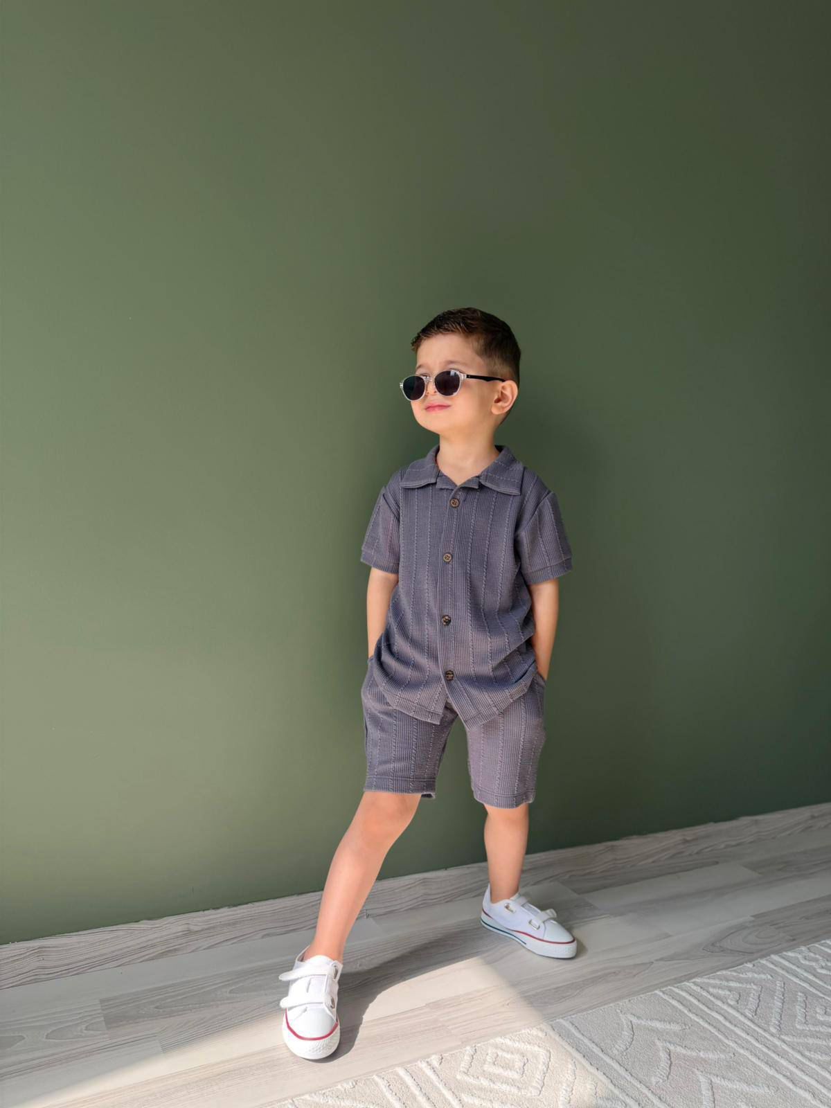 ERKEK ÇOCUK DOKULU GÖMLEK ŞORT TAKIM