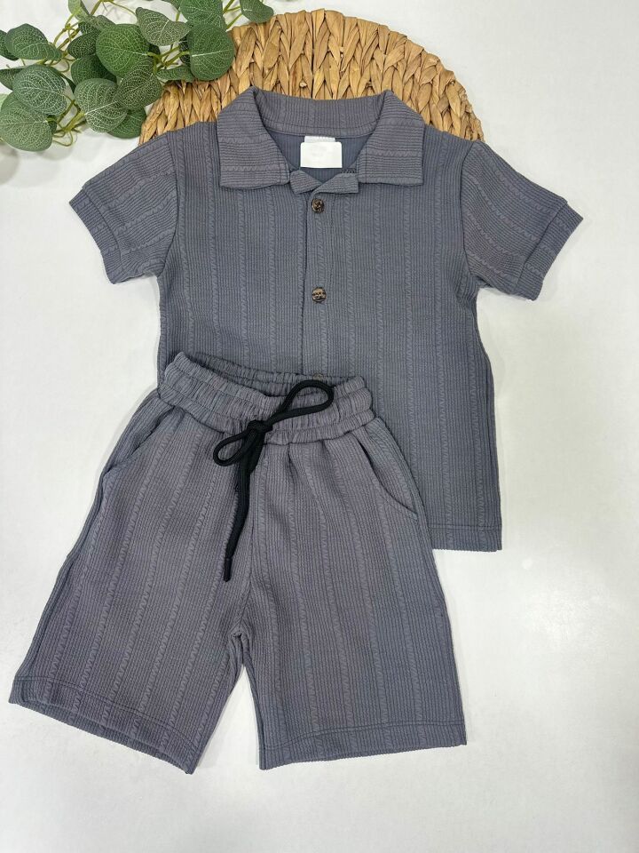 ERKEK ÇOCUK DOKULU GÖMLEK ŞORT TAKIM