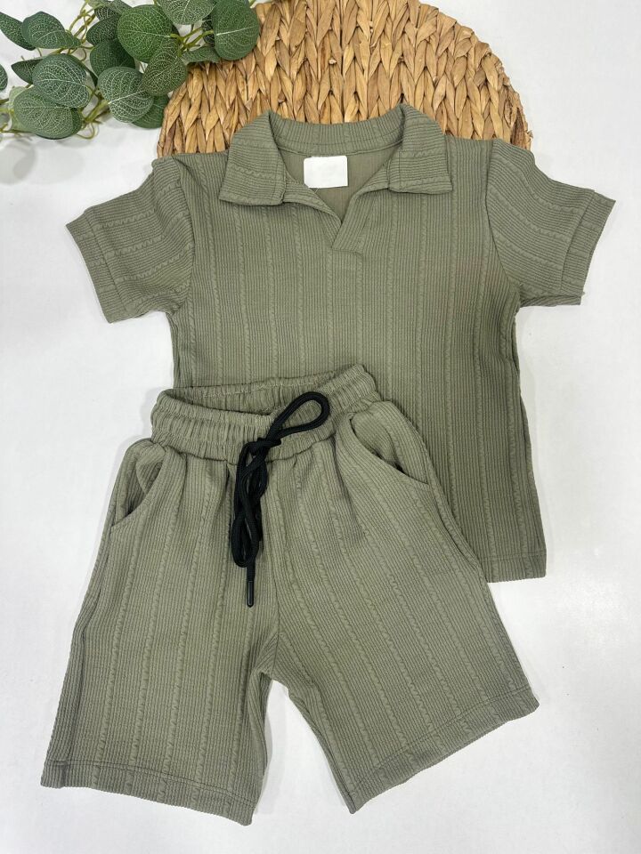 ERKEK ÇOCUK POLO YAKA DOKULU ŞORTLU  TAKIM