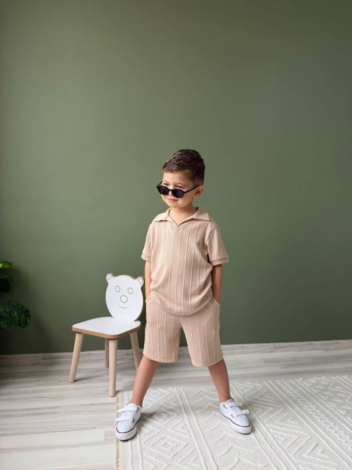 ERKEK ÇOCUK POLO YAKA DOKULU ŞORTLU TAKIM