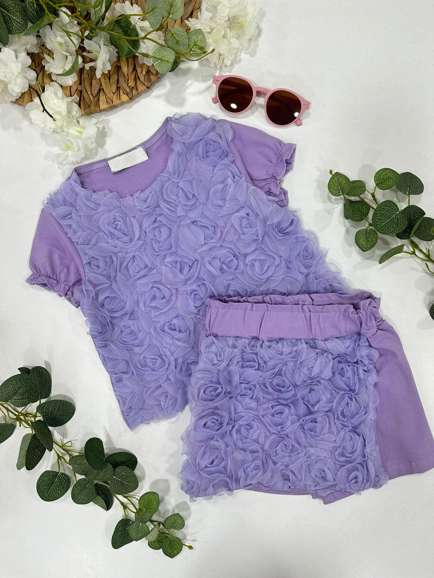 KIZ ÇOCUK ŞORTLU GÜLLÜ TAKIM