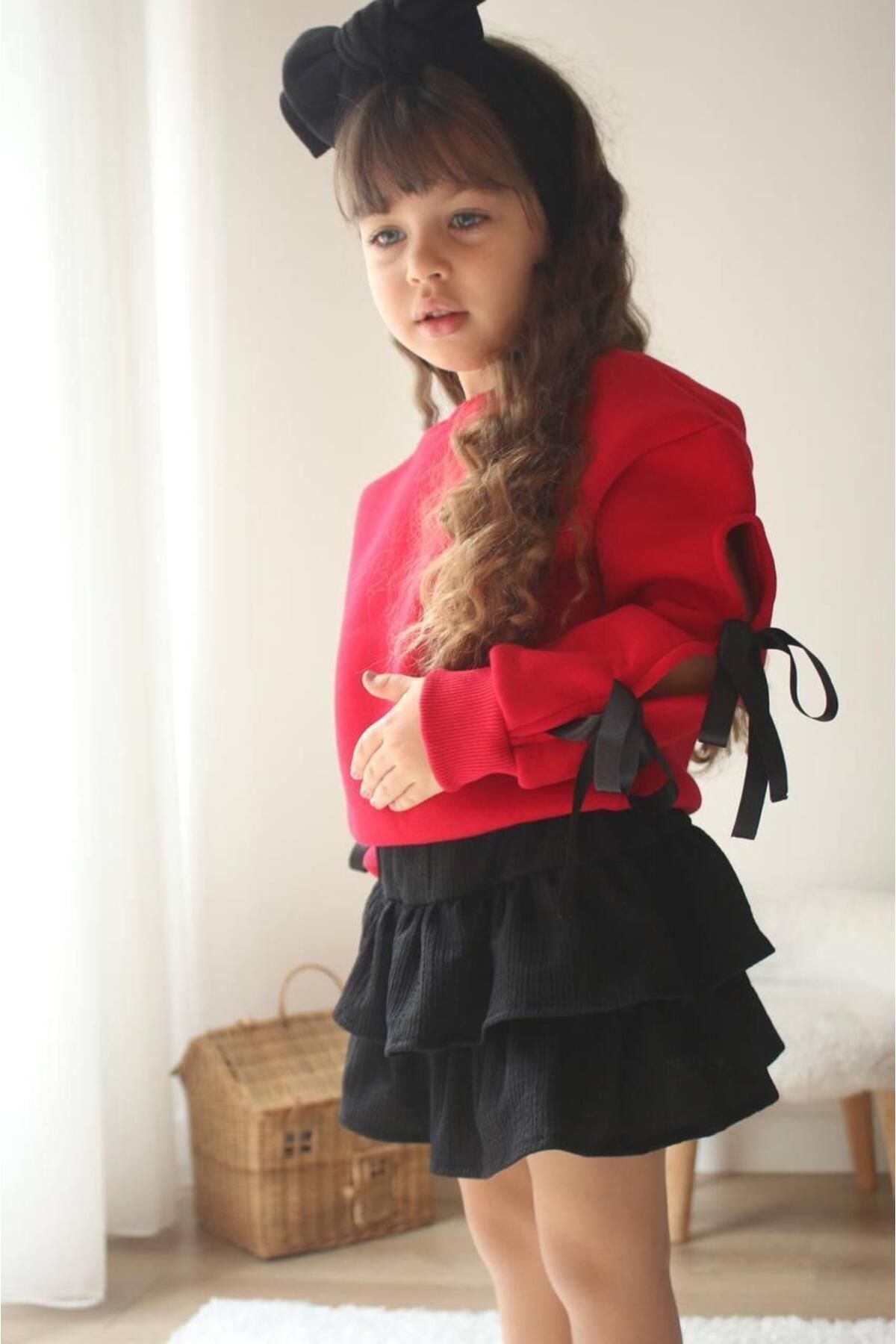 KIZ ÇOCUK ETEKLİ SWEATSHİRT TAKIM