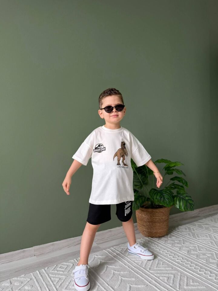 ERKEK ÇOCUK ŞORTLU TAKIM