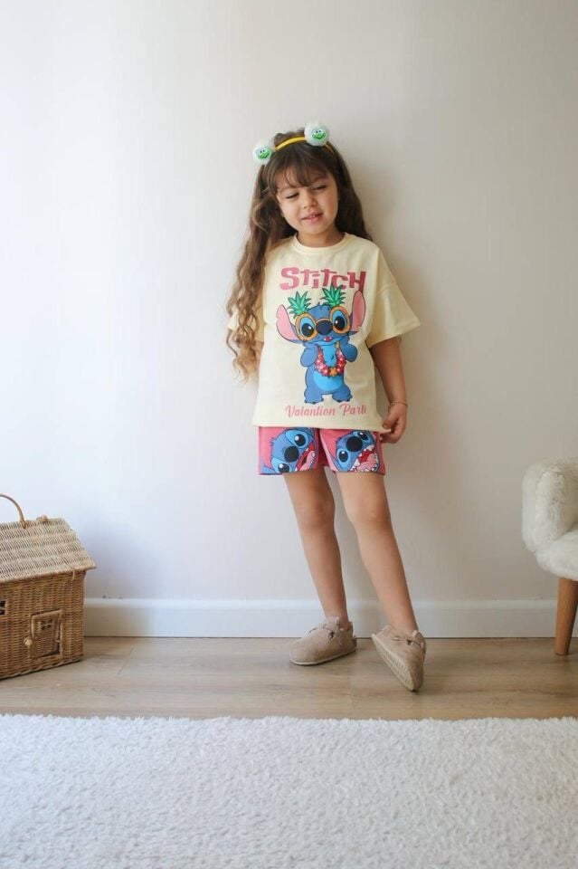 KIZ ÇOCUK ŞORTLU TAKIM