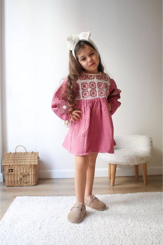 Kiz Çocuk Dantel Detayli Elbi̇se