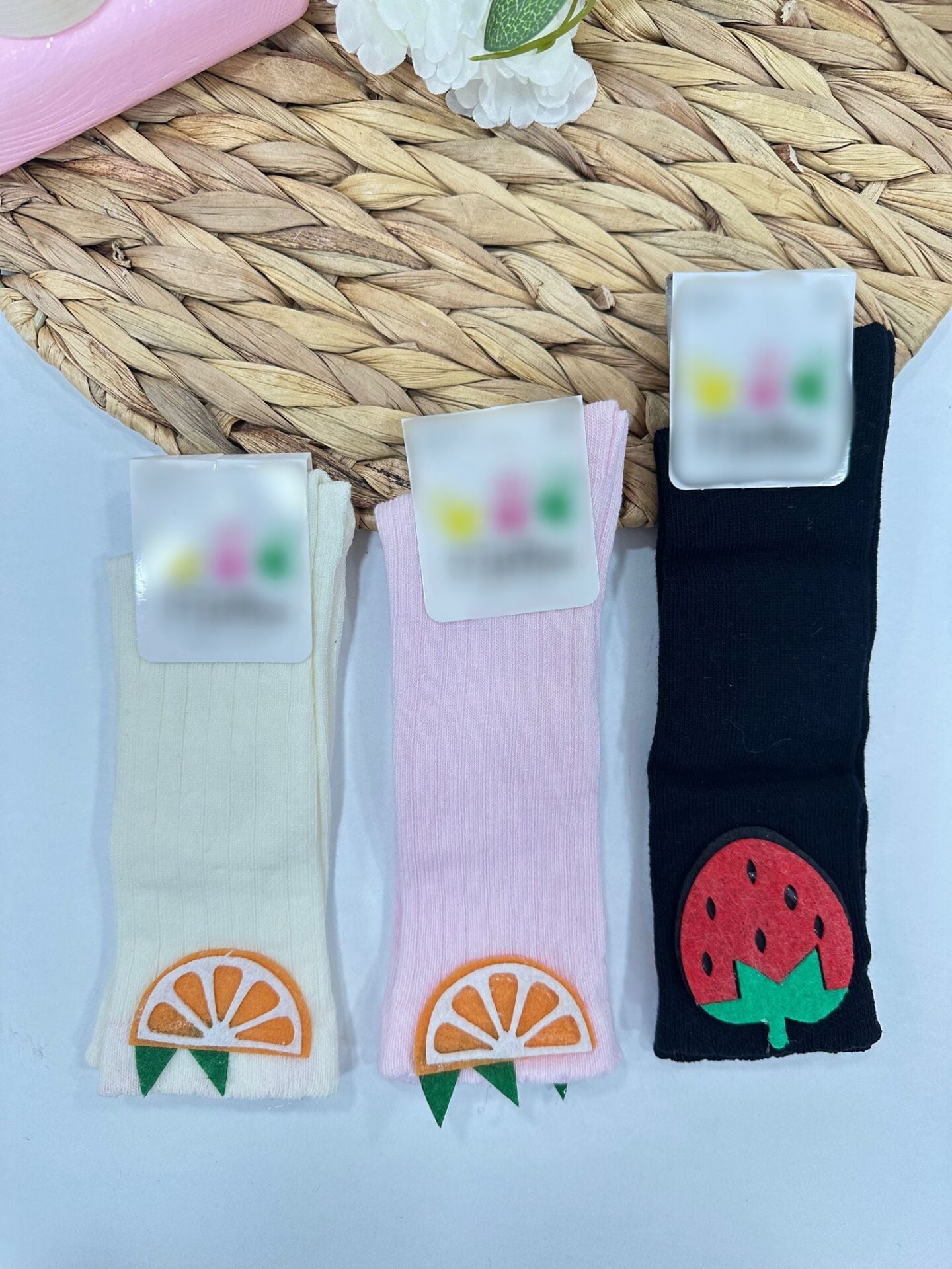 MEYVELİ DİZ ALTI ÇORAP 3-4 YAŞ