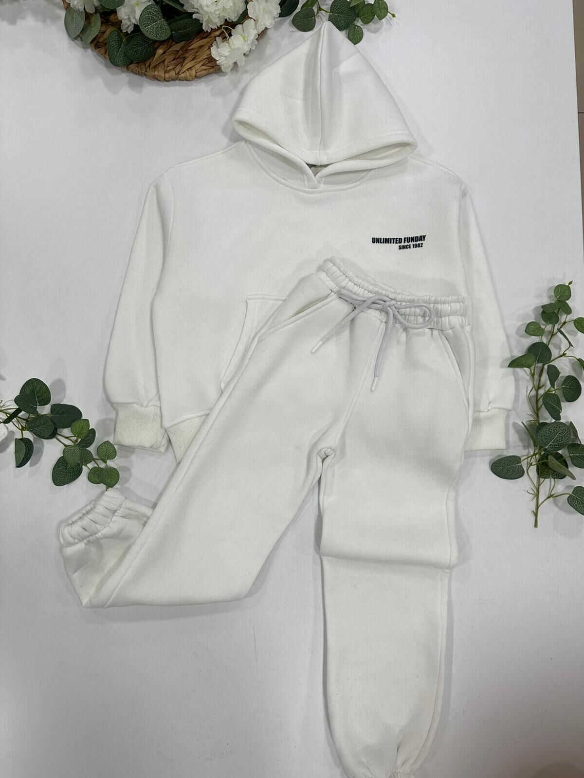 UNISEX EŞOFMAN TAKIMI