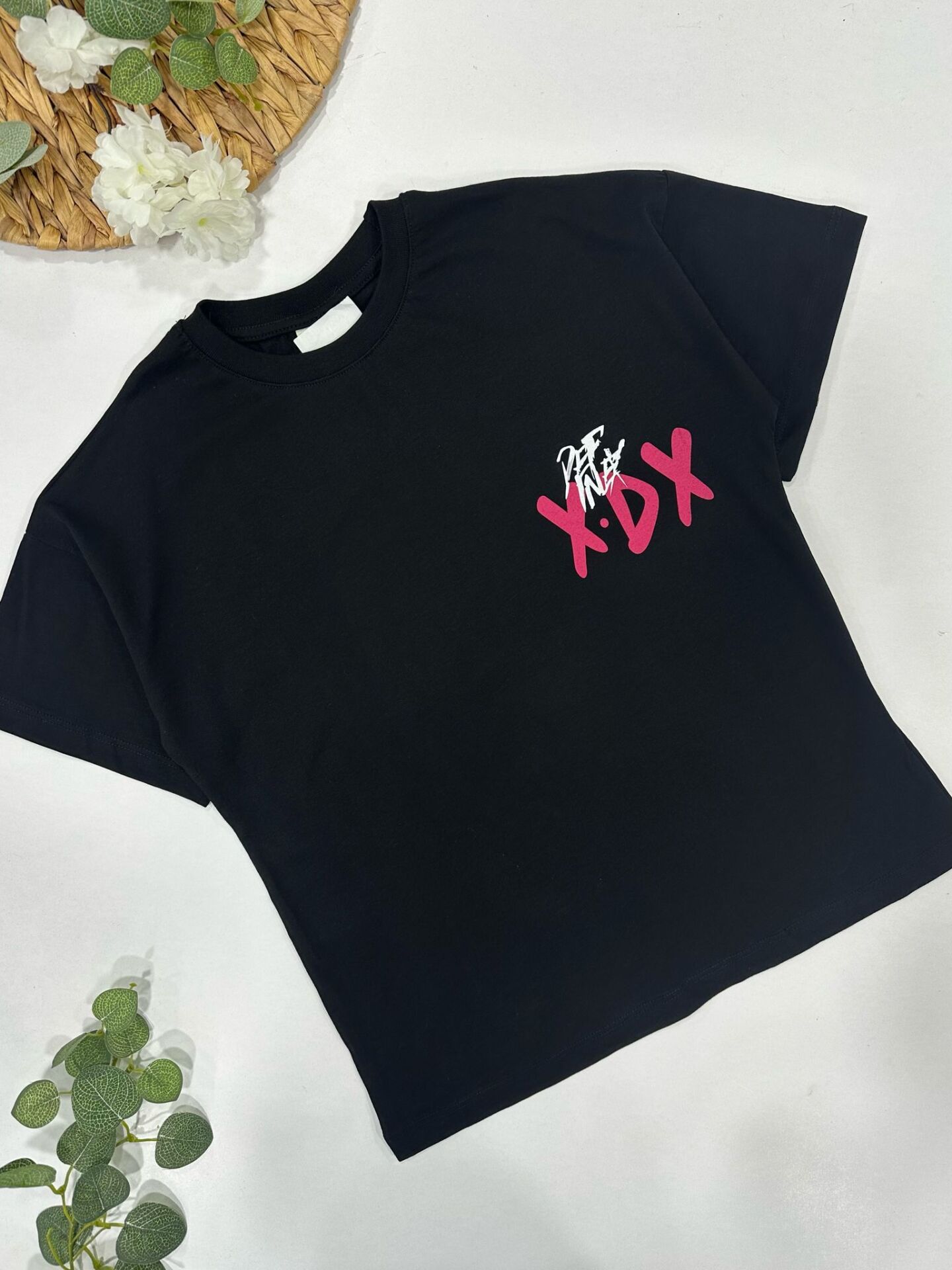 UNISEX T-SHIRT