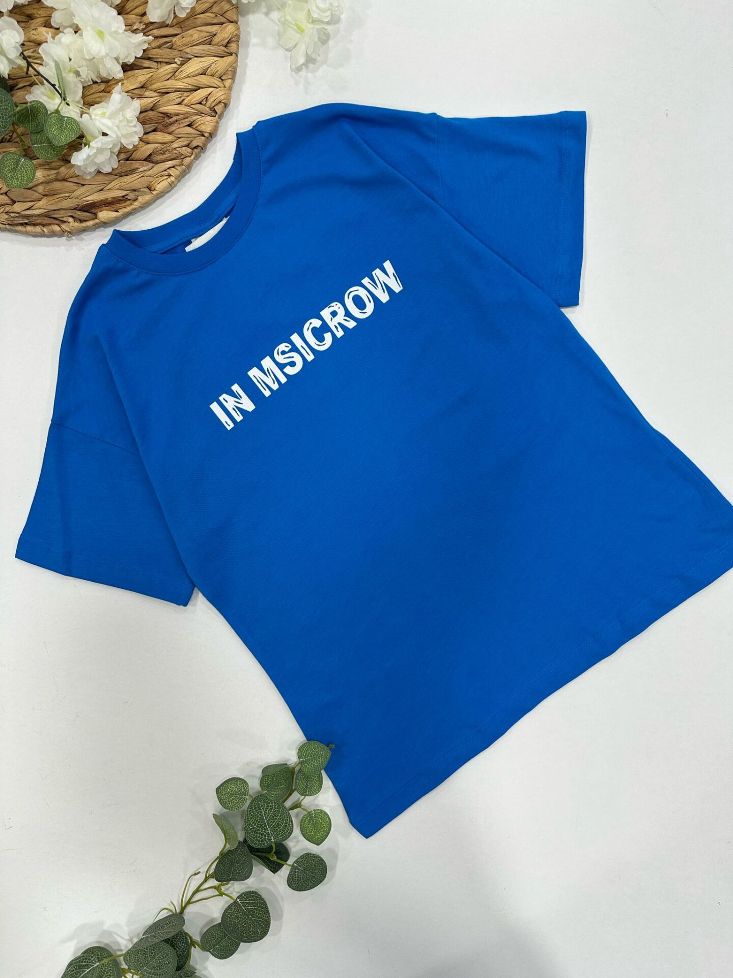 UNISEX T-SHIRT